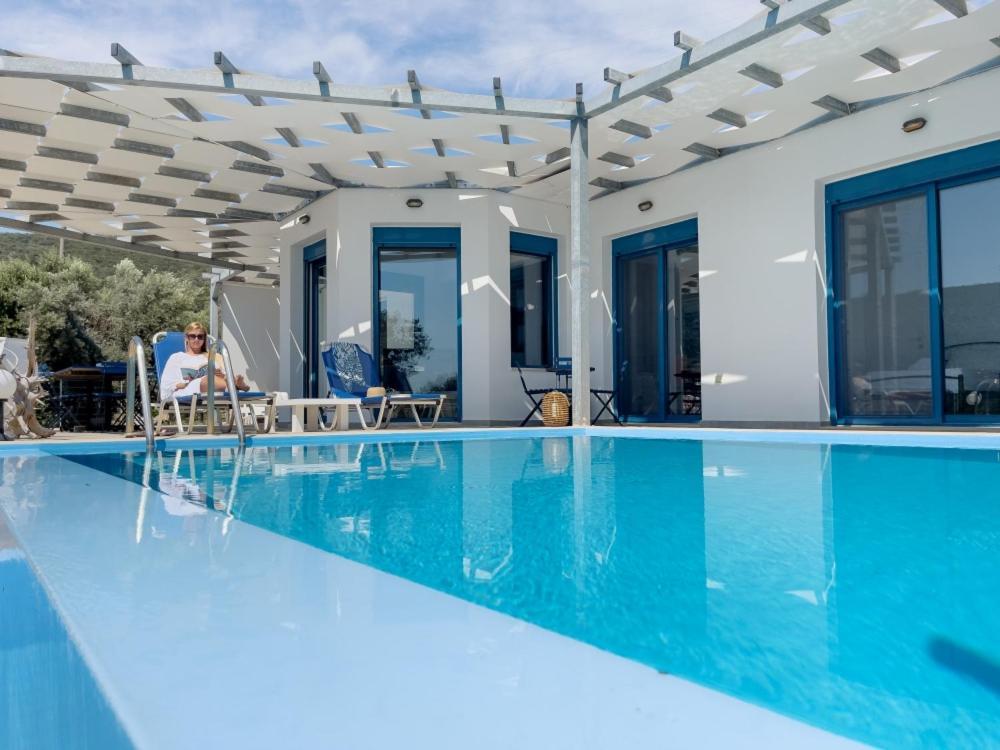 Zidanos Luxurious Sea Front Villa Marandokhórion Екстериор снимка