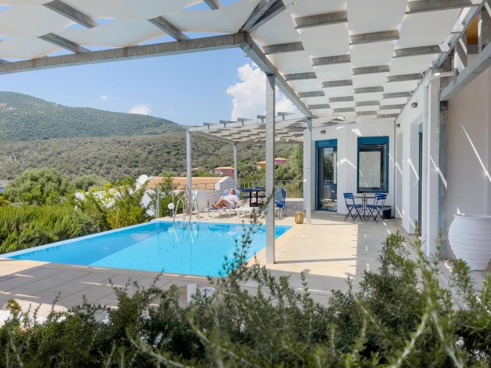 Zidanos Luxurious Sea Front Villa Marandokhórion Екстериор снимка