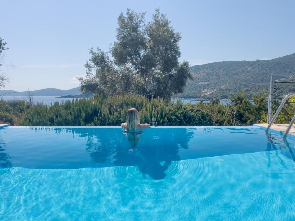Zidanos Luxurious Sea Front Villa Marandokhórion Екстериор снимка