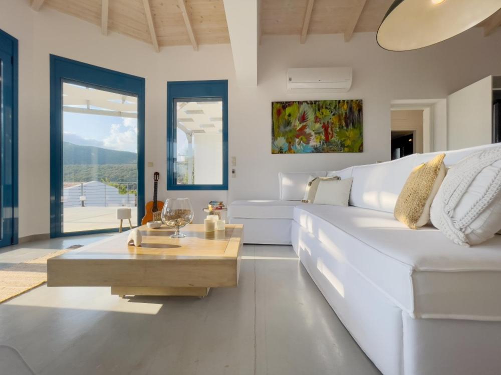 Zidanos Luxurious Sea Front Villa Marandokhórion Екстериор снимка
