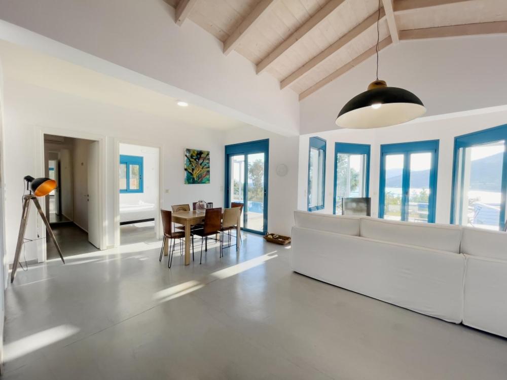 Zidanos Luxurious Sea Front Villa Marandokhórion Екстериор снимка
